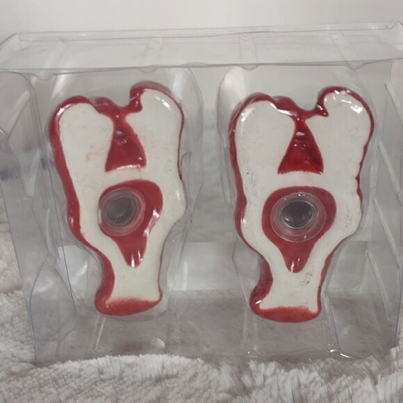 Holiday Lobster Salt & Pepper Shakers - Picture 2 of 4